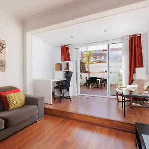 Aparteasy - Private Terrace, 3-bedroom Barcelone